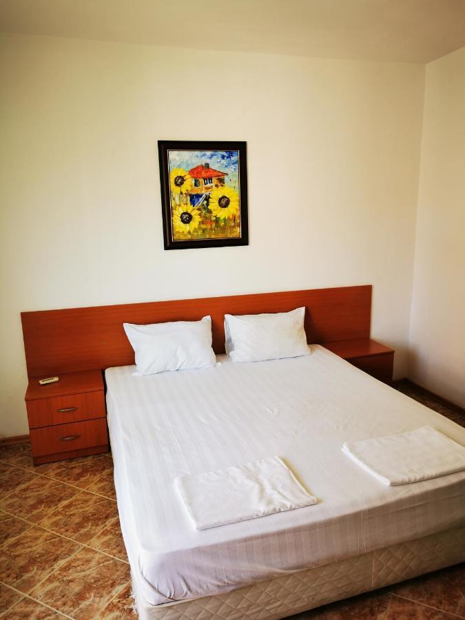 Jelezchevi Guest Rooms Primorsko Exterior foto