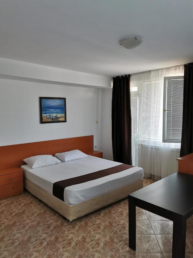 Jelezchevi Guest Rooms Primorsko Exterior foto
