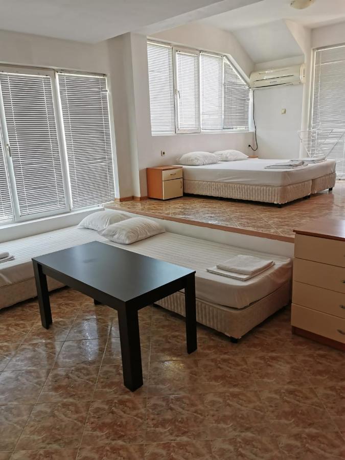 Jelezchevi Guest Rooms Primorsko Exterior foto