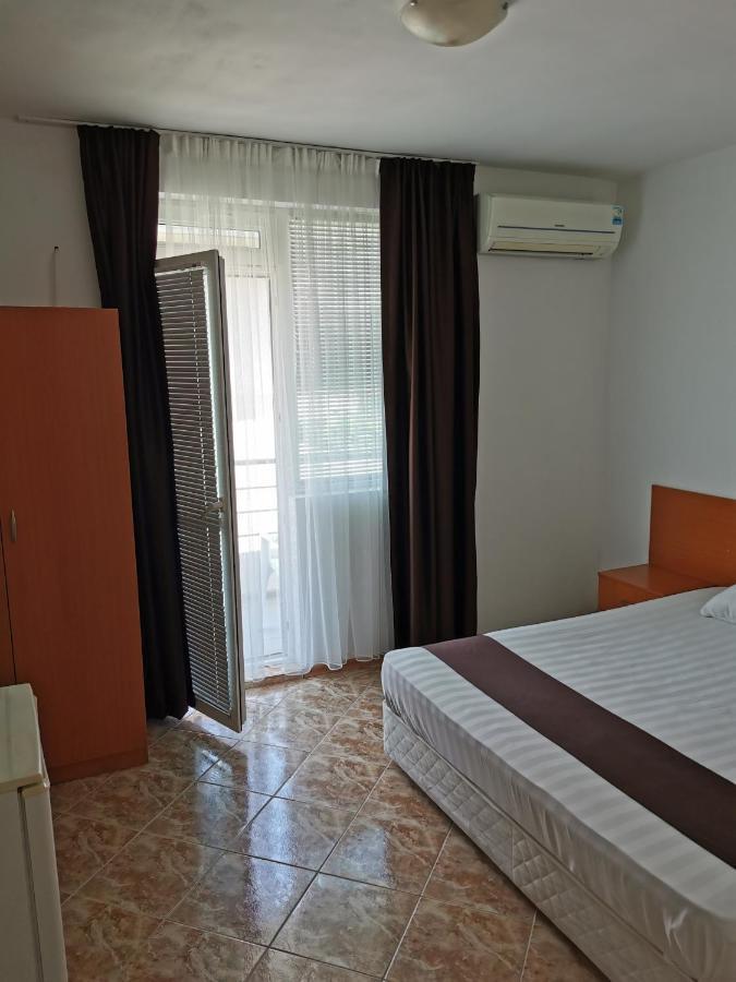 Jelezchevi Guest Rooms Primorsko Exterior foto