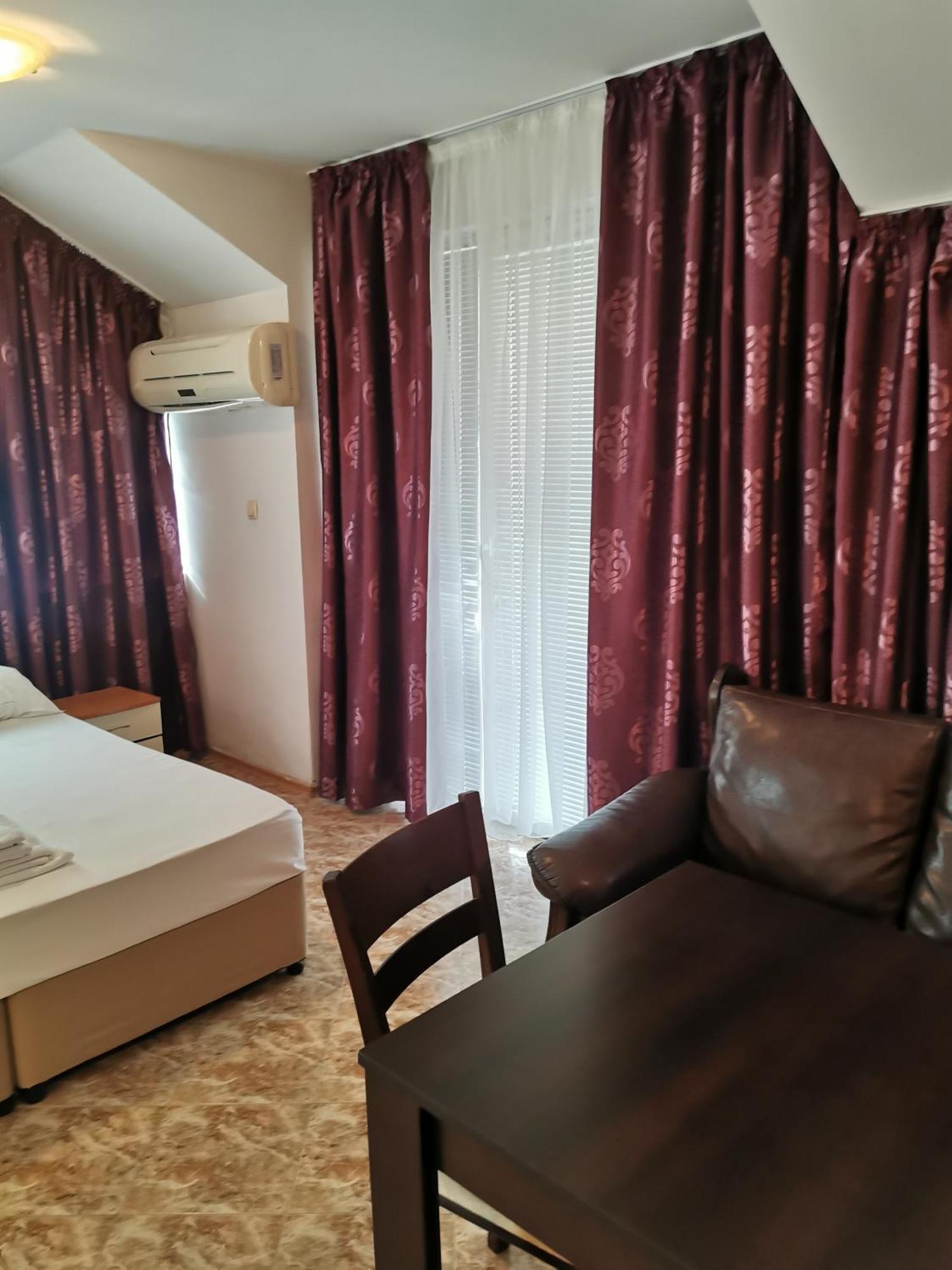 Jelezchevi Guest Rooms Primorsko Exterior foto