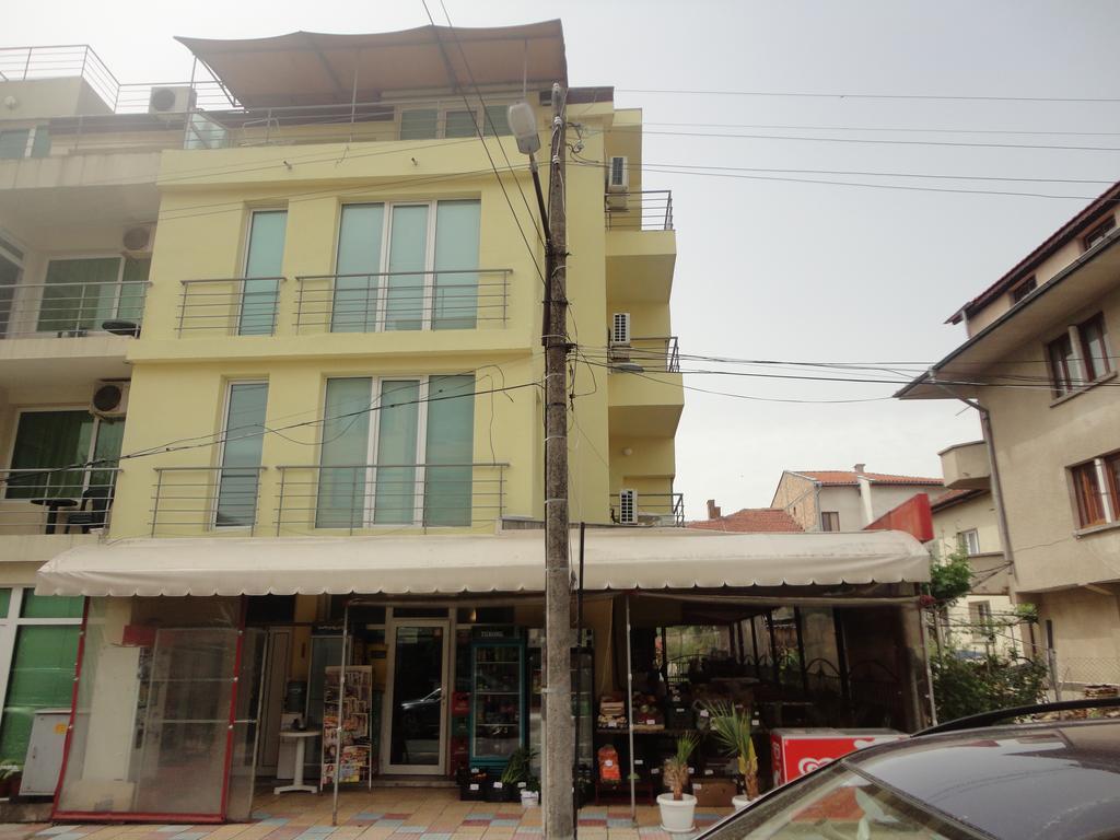 Jelezchevi Guest Rooms Primorsko Exterior foto
