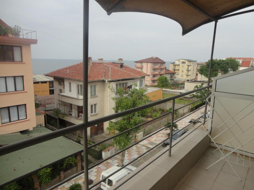 Jelezchevi Guest Rooms Primorsko Exterior foto